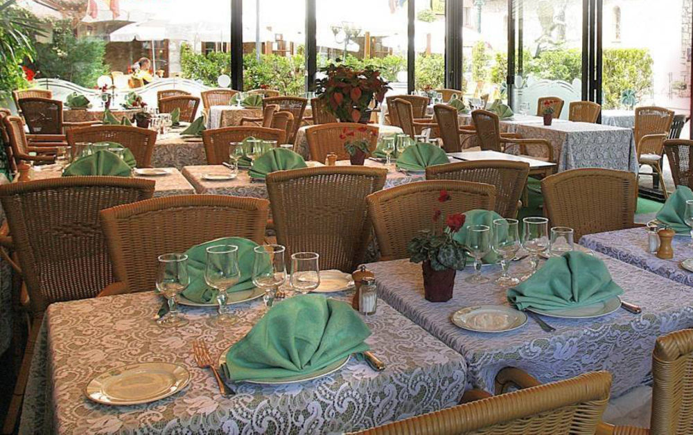 Logis Le Relais Imperial Hotel Saint-Vallier-de-Thiey Exterior foto