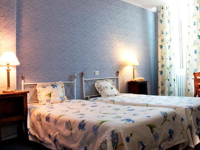 Logis Le Relais Imperial Hotel Saint-Vallier-de-Thiey Exterior foto